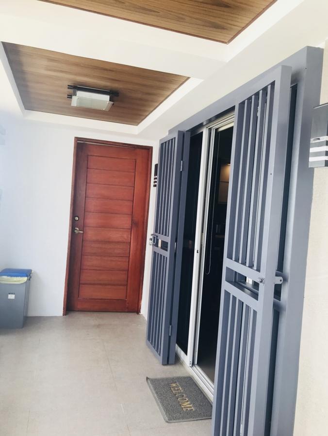 Hillary Timog Park Homes Angeles Εξωτερικό φωτογραφία