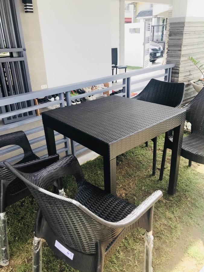 Hillary Timog Park Homes Angeles Εξωτερικό φωτογραφία