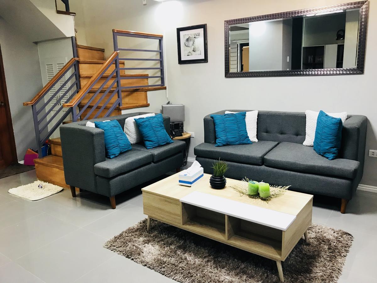 Hillary Timog Park Homes Angeles Εξωτερικό φωτογραφία